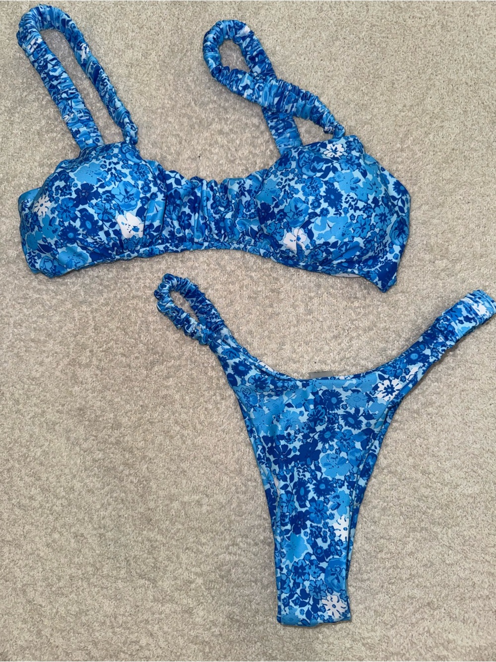 SHEIN Blue Floral Ruched Bikini Set